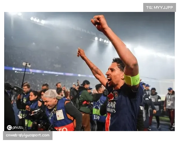 欧冠四分之一决赛：巴黎圣日耳曼客场2-1领先阿森纳，姆巴佩半场结束前低射破门